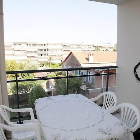 Furnished Air-conditioned 2 Balcony - 6 Min Beaches Apartment